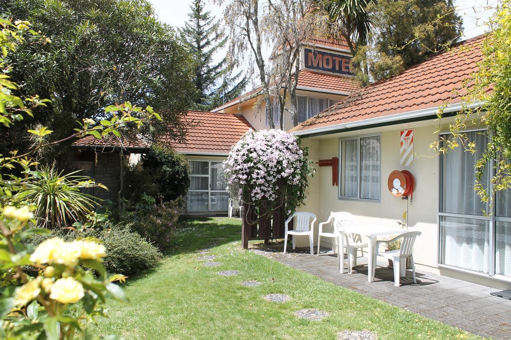 Anglers Paradise Motel Turangi Exterior photo