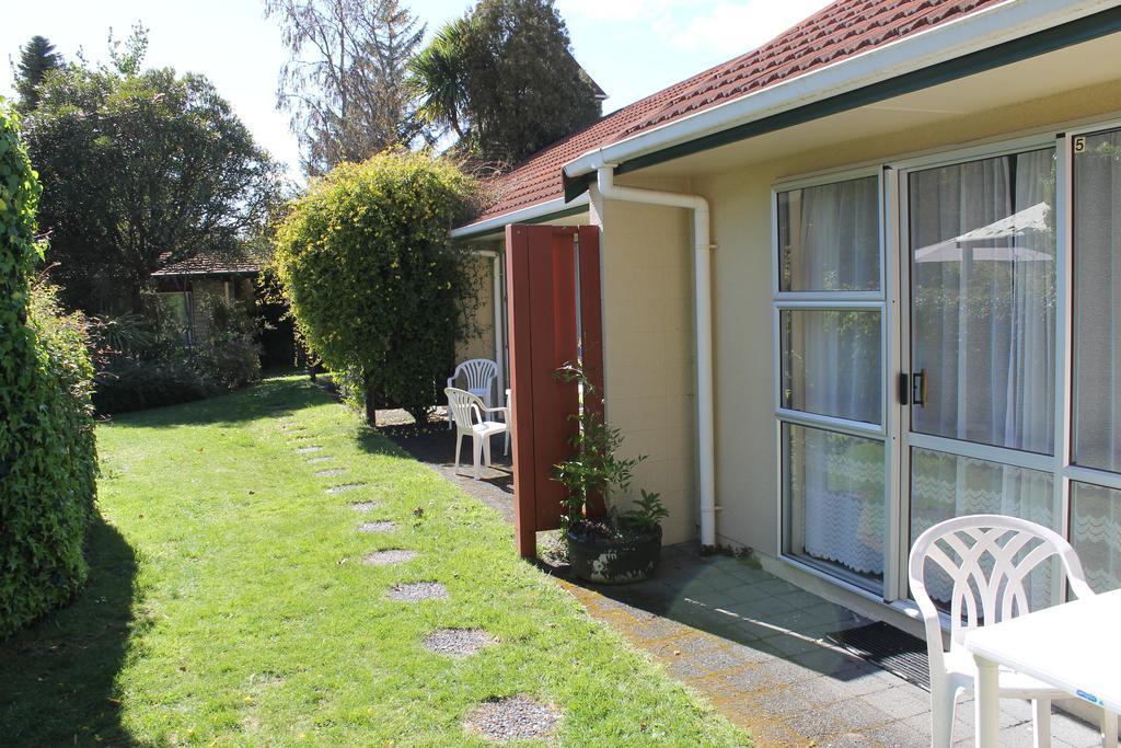 Anglers Paradise Motel Turangi Exterior photo